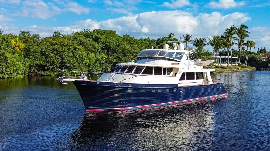 2003-marlow-70e-power-10126244-20260324160836713-1 2003 Marlow 70E | 70ft