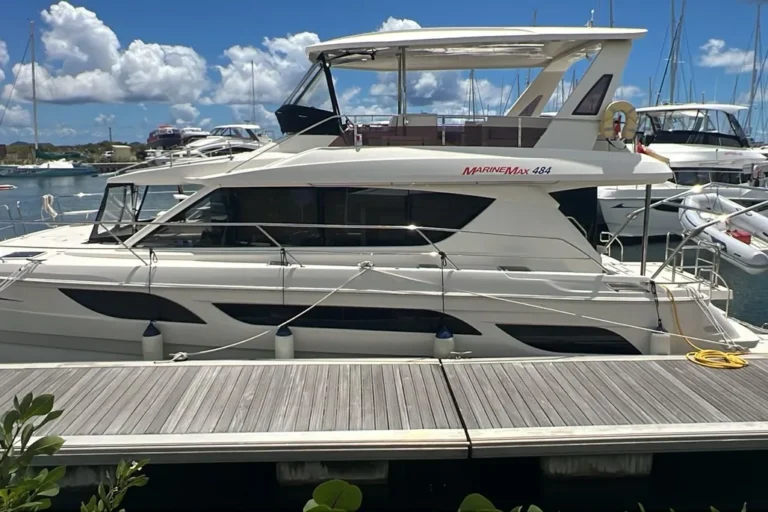 2017 Aquila 48 | 48ft