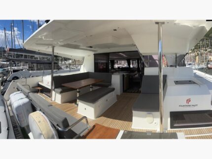 Fountaine pajot saona 47 (1)