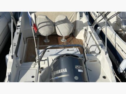 Jeanneau cap camarat 7 5 wa serie 2 (3)