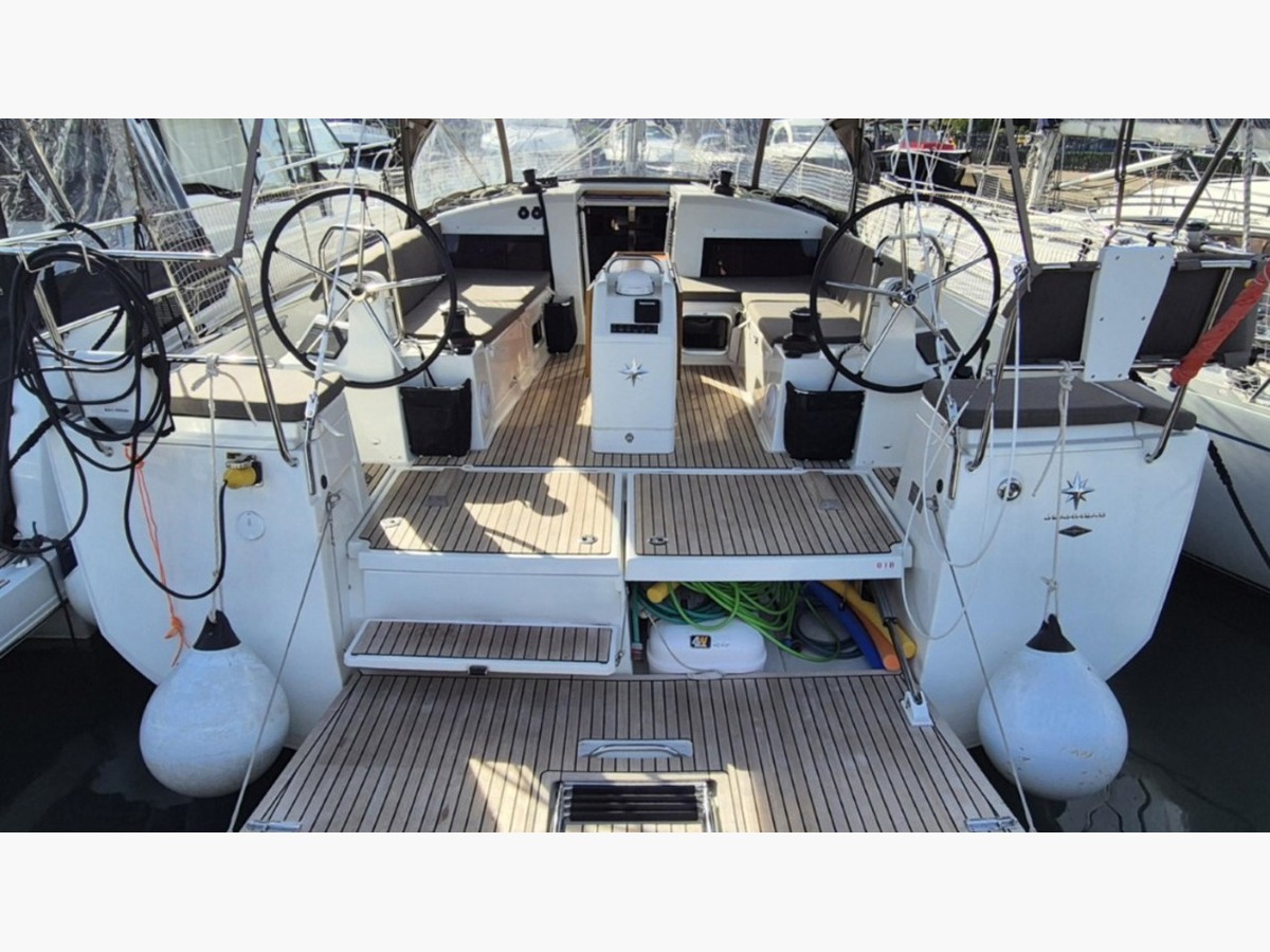 jeanneau-sun-odyssey-440 Sun Odyssey 440
