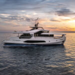 Ferretti yachts Infynito 80