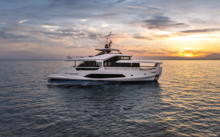 2oe2k ferretti yachts infynito 80 abys yachting header 800x500