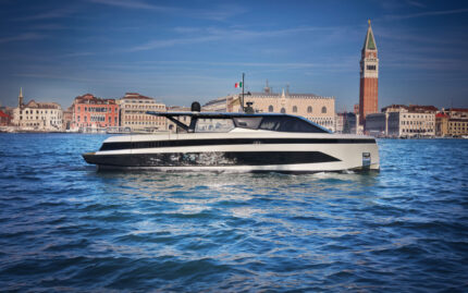 Fheip wallywallywhy100newexteriors abys yachting header 800x500